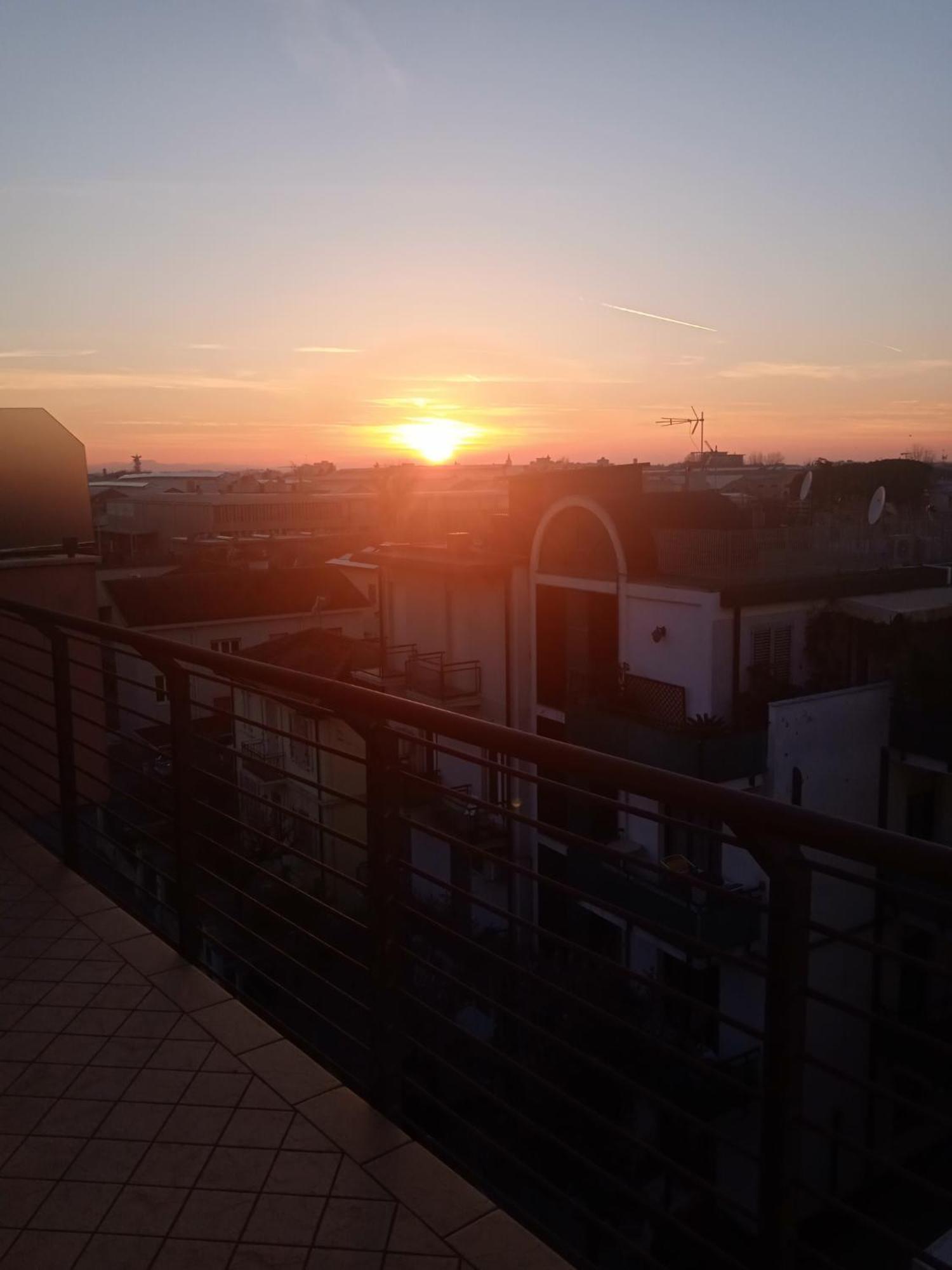 Ferienwohnung Il Tramonto Rimini Exterior foto